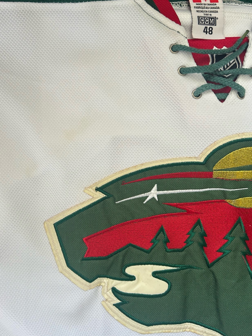 CCM RBK Authentic Center Ice MN WildHockey Jersey Detail Green, White, Red - Picture 7 of 7